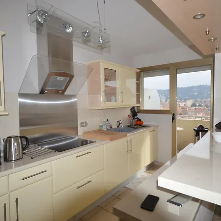 Elegant Two-bedroom * Cannes